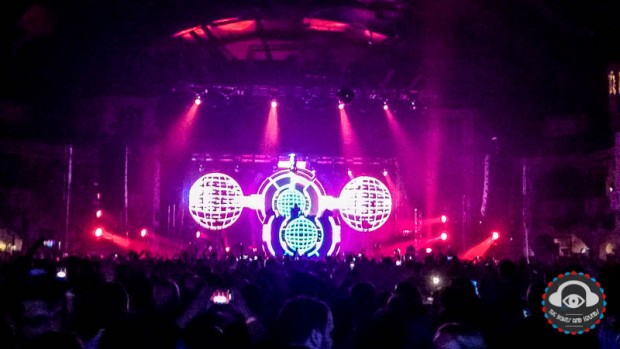 [CONCERT RECAP] David Guetta Pays Tribute To Frankie Knuckles At Chicago Performance