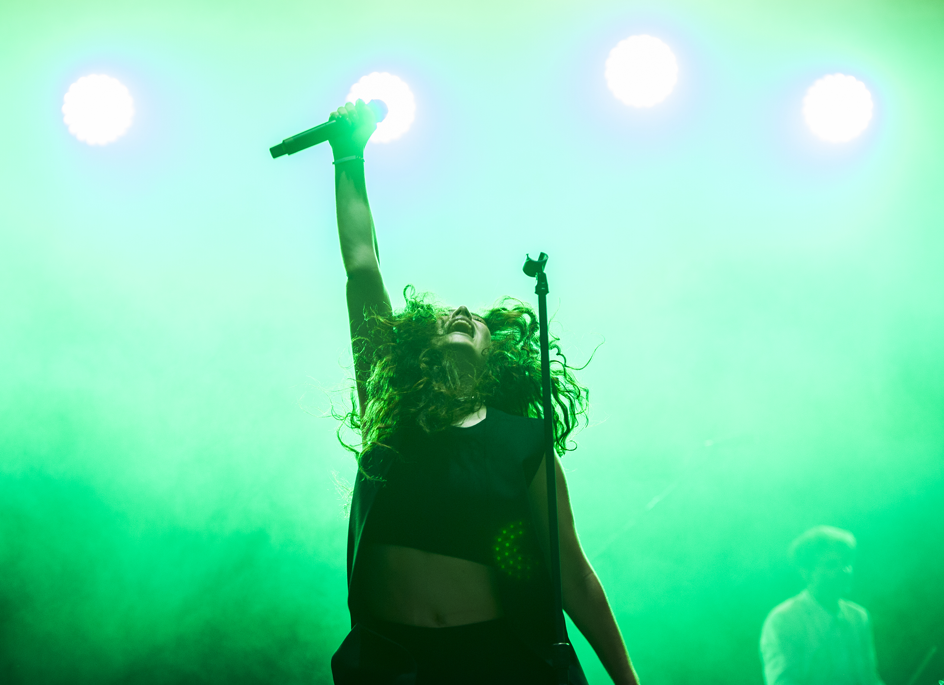 [MUSIC VIDEO] Lorde’s Back With Emotionally Charged Single “Green Light”