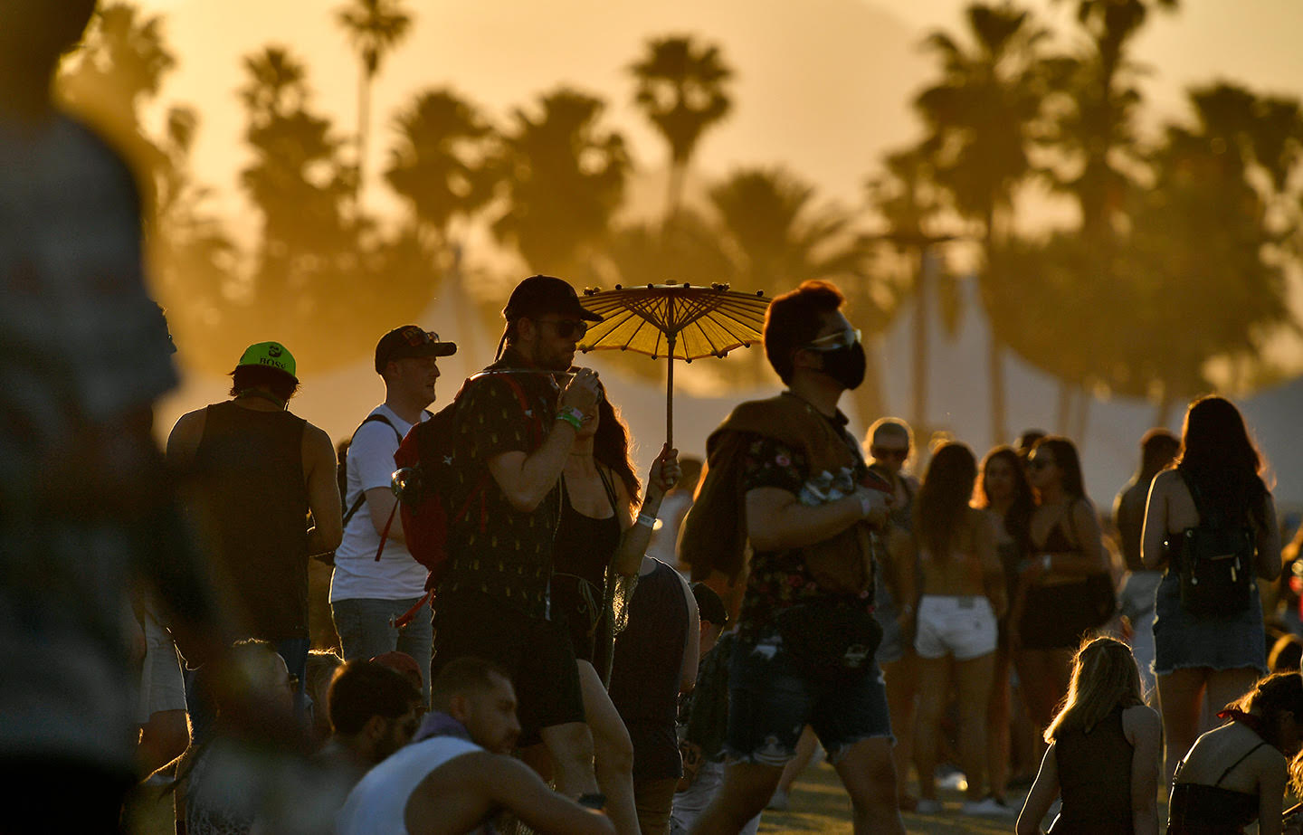 Coachella Weekend 2: Fleeting Moments In Brazen Heat