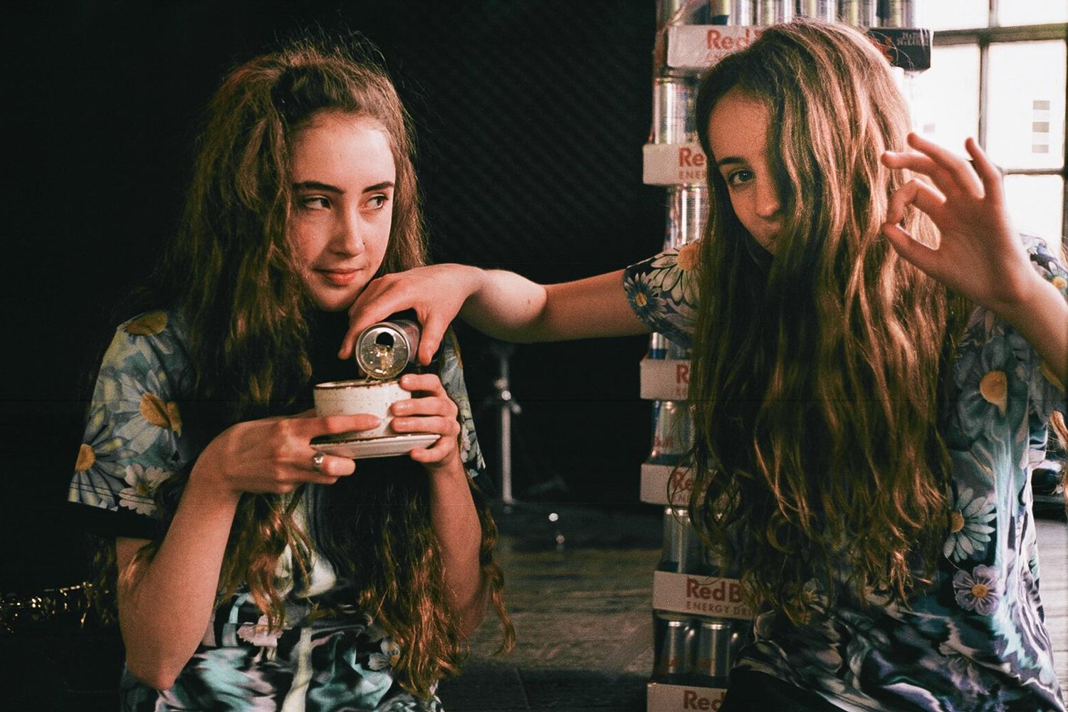 Lets Eat Grandma Construct Epic Pop Anthems On Their New Release “I’m All Ears”